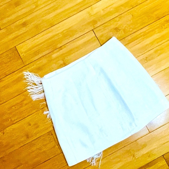 A.L.C. White Mini Wrap Skirt - Picture 4 of 7